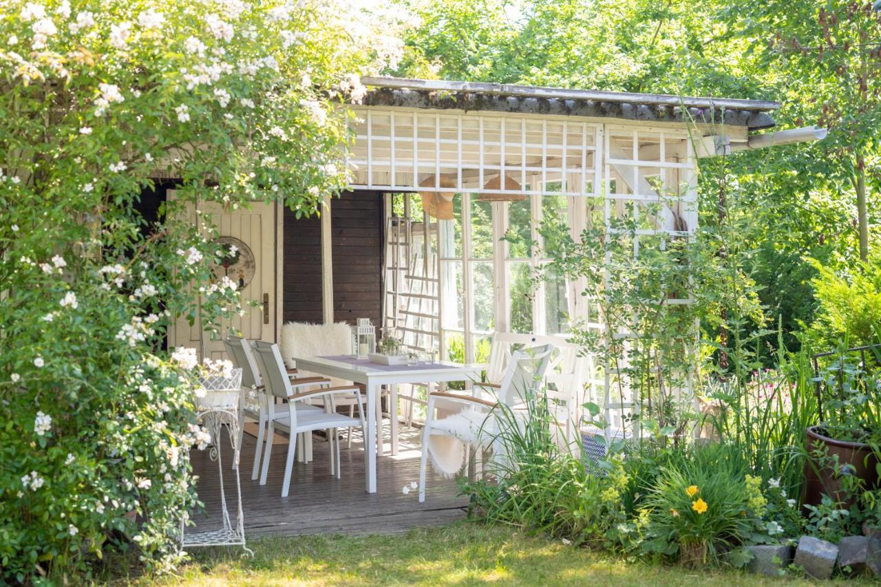 Villa Ferien im Pfarrhaus Bad Wildungen Exterior foto